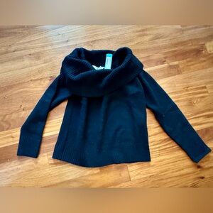 MONTGOMERY POST
Zuri Off Shoulder LS Sweater
L | Black